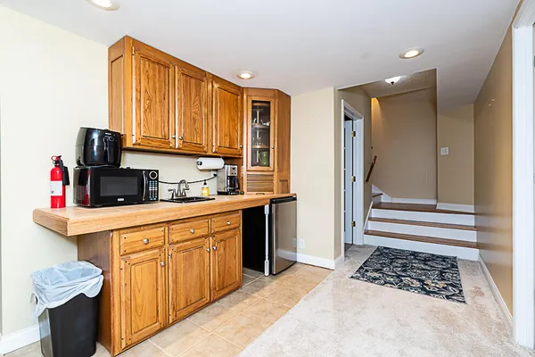$785,000 | 8551 Old Stone Circle, Kalamazoo, MI 49009