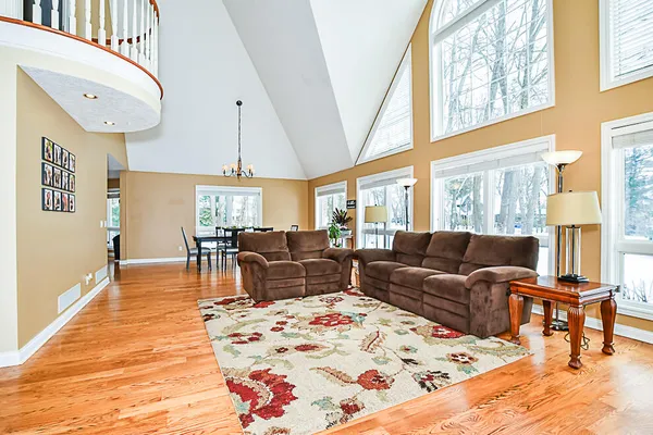 $785,000 | 8551 Old Stone Circle, Kalamazoo, MI 49009
