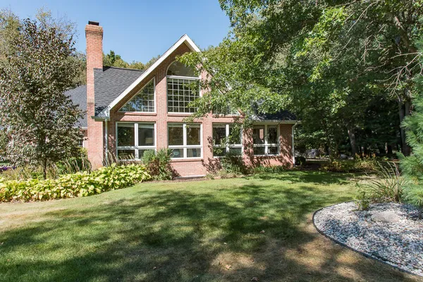 $785,000 | 8551 Old Stone Circle, Kalamazoo, MI 49009