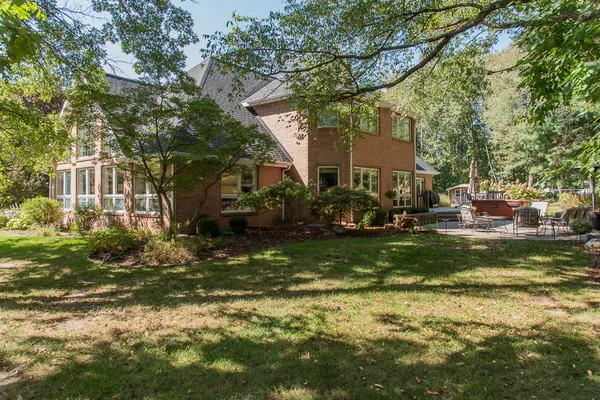 $785,000 | 8551 Old Stone Circle, Kalamazoo, MI 49009