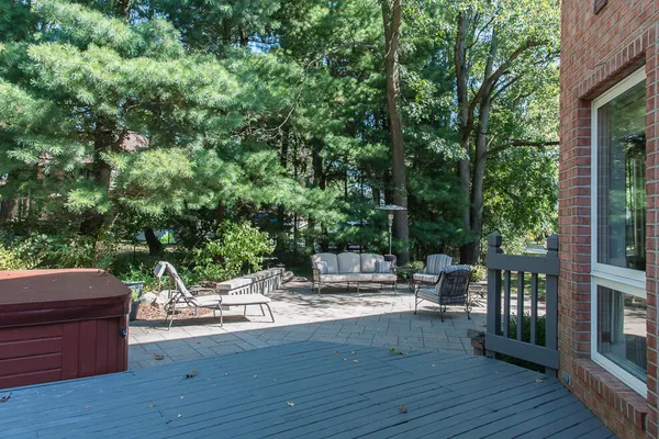 $785,000 | 8551 Old Stone Circle, Kalamazoo, MI 49009
