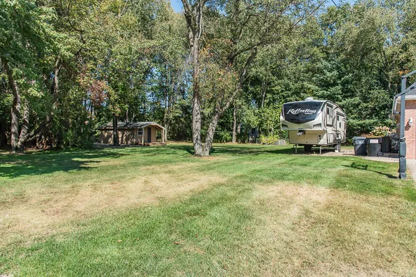 $785,000 | 8551 Old Stone Circle, Kalamazoo, MI 49009