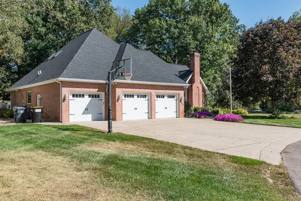 $785,000 | 8551 Old Stone Circle, Kalamazoo, MI 49009
