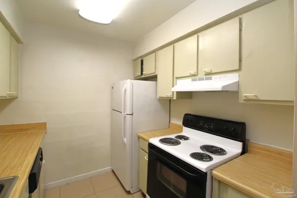 $1,095 | 600 Scenic Highway, Unit 309, Pensacola, FL 32503
