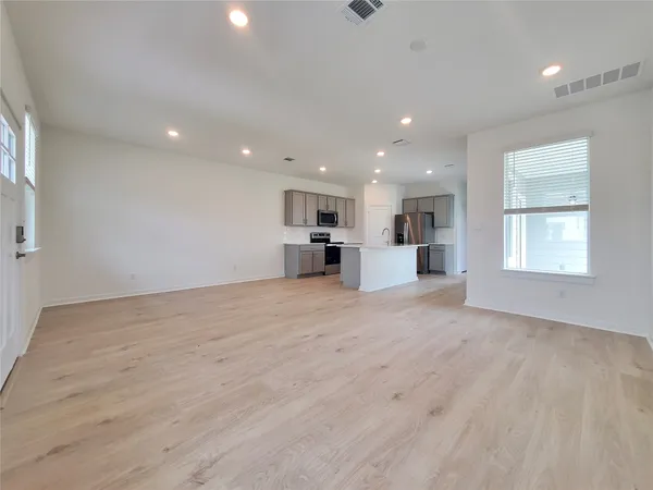 $1,995 | 2523 Rose Archer Lane, Round Rock, TX 78665