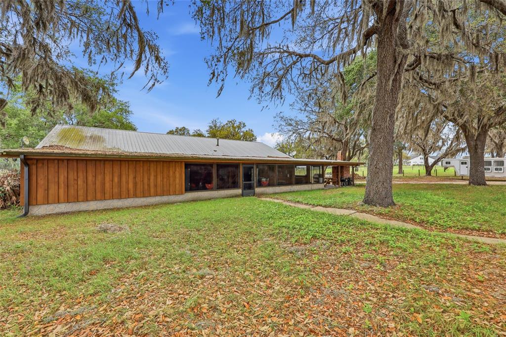 11131 Northeast 35th Street Bronson, FL 32621 - Photo 64 of 99
