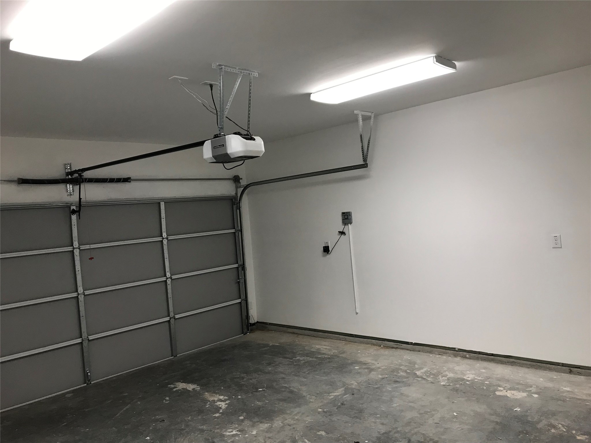 1111 Edwards Street Houston, TX 77007 - Photo 34 of 50 Large two car garage has tons of space for your tools, lawn equipment, bikes etc!