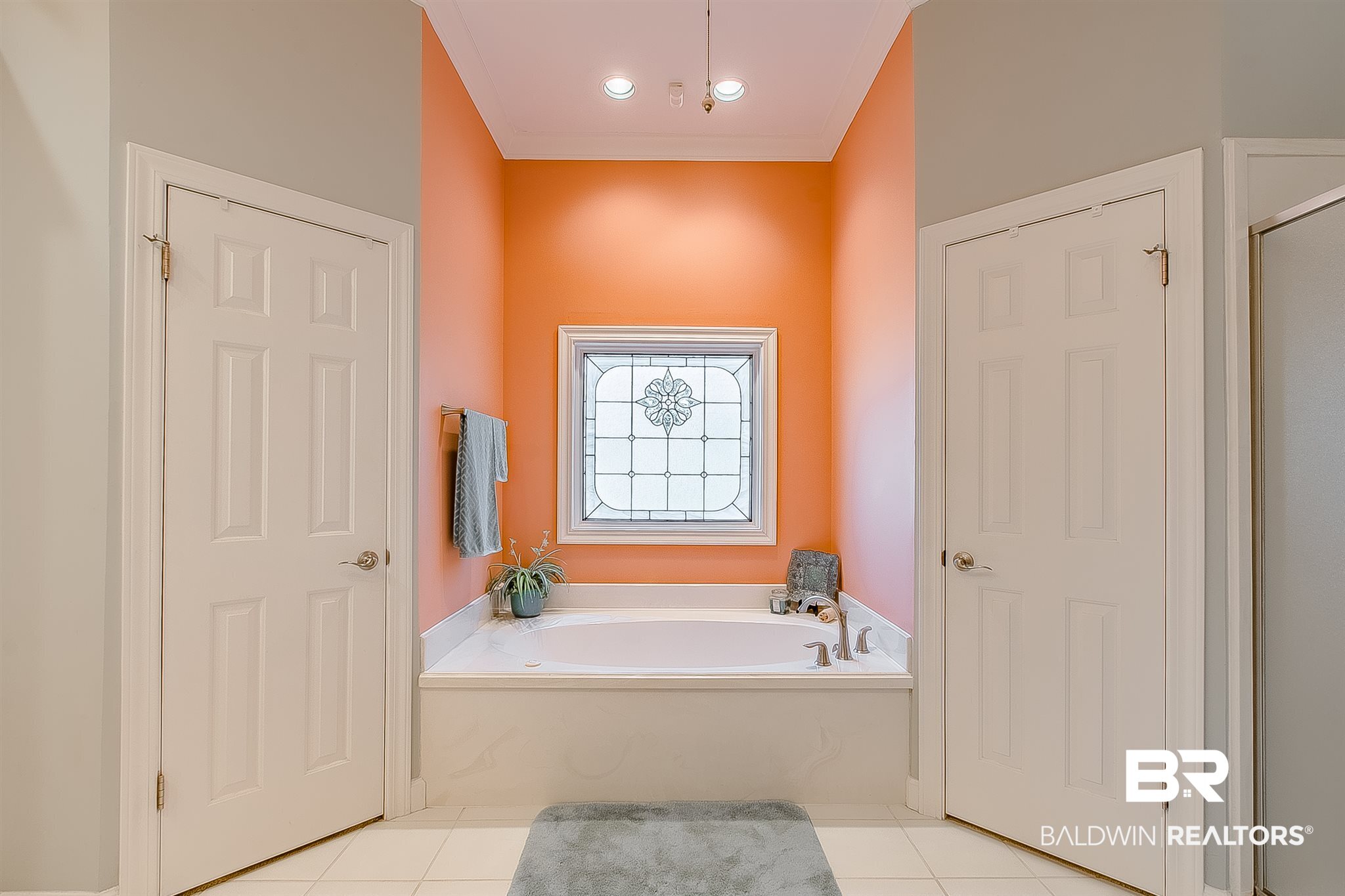 9125 Pine Run Daphne, AL 36527 - Photo 30 of 50 Master Bath