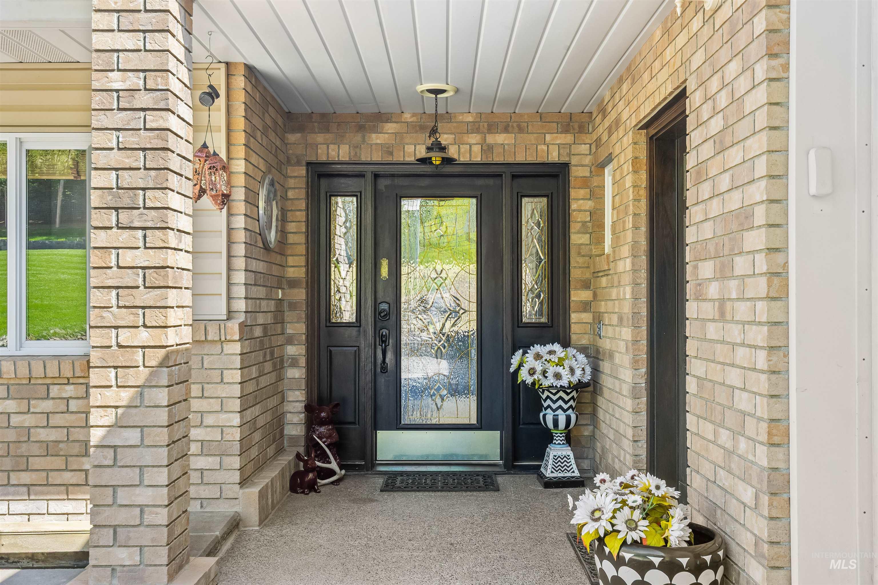 11056 Snake River Road Asotin, WA 99402 - Photo 9 of 50 Entrance to property featuring brick siding