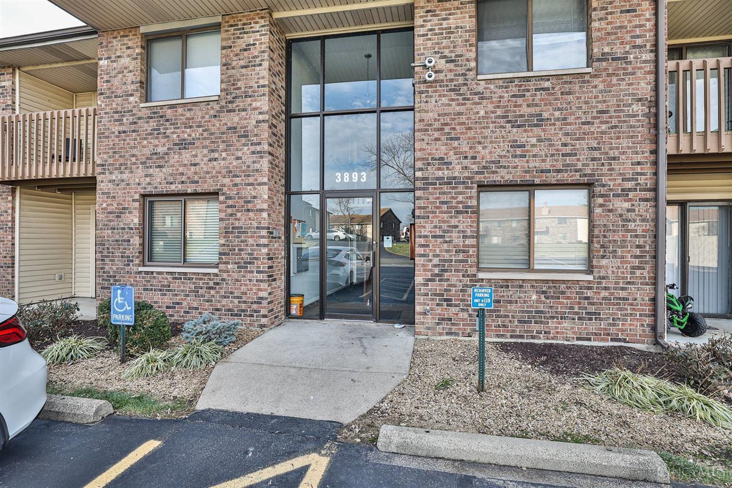 3893 Mack Road, Unit 119 Fairfield, OH 45014 - Photo 2 of 18 Gallery Image 2