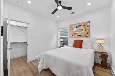 $419,000 | 305 Marcella Street, Unit C, Houston, TX 77091