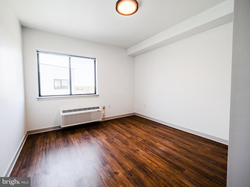 6515 Ridge Avenue, Unit 617 Philadelphia, PA 19128 - Photo 5 of 8