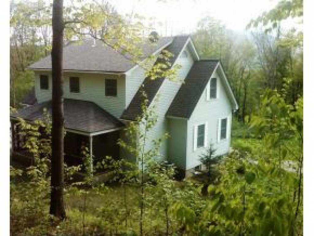 526 Grand View Lodge Road Plymouth, VT 05056 - Photo 18 of 22
