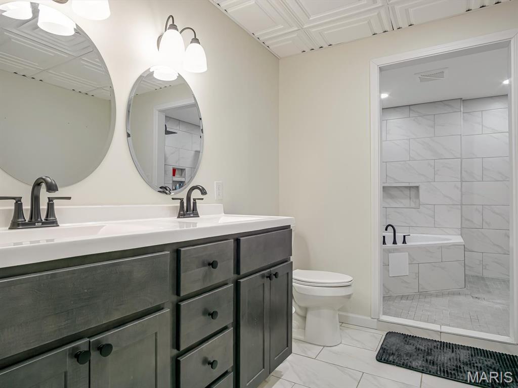 200 Rebecca Lane Chester, IL 62233 - Photo 17 of 29