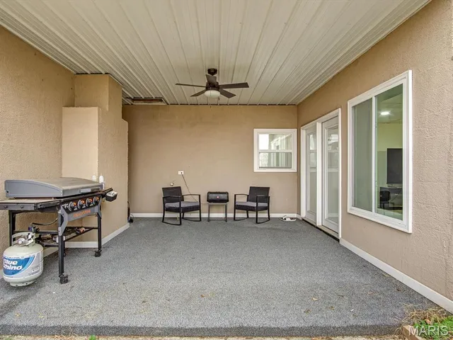 $389,000 | 200 Rebecca Lane, Chester, IL 62233