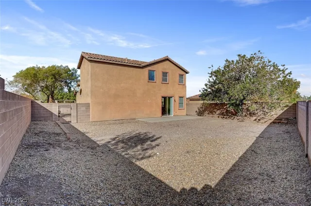 $1,920 | 494 Groft Way, Henderson, NV 89015