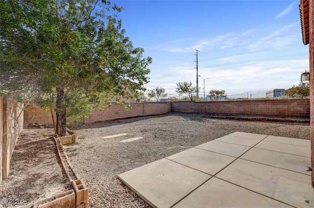 $1,920 | 494 Groft Way, Henderson, NV 89015