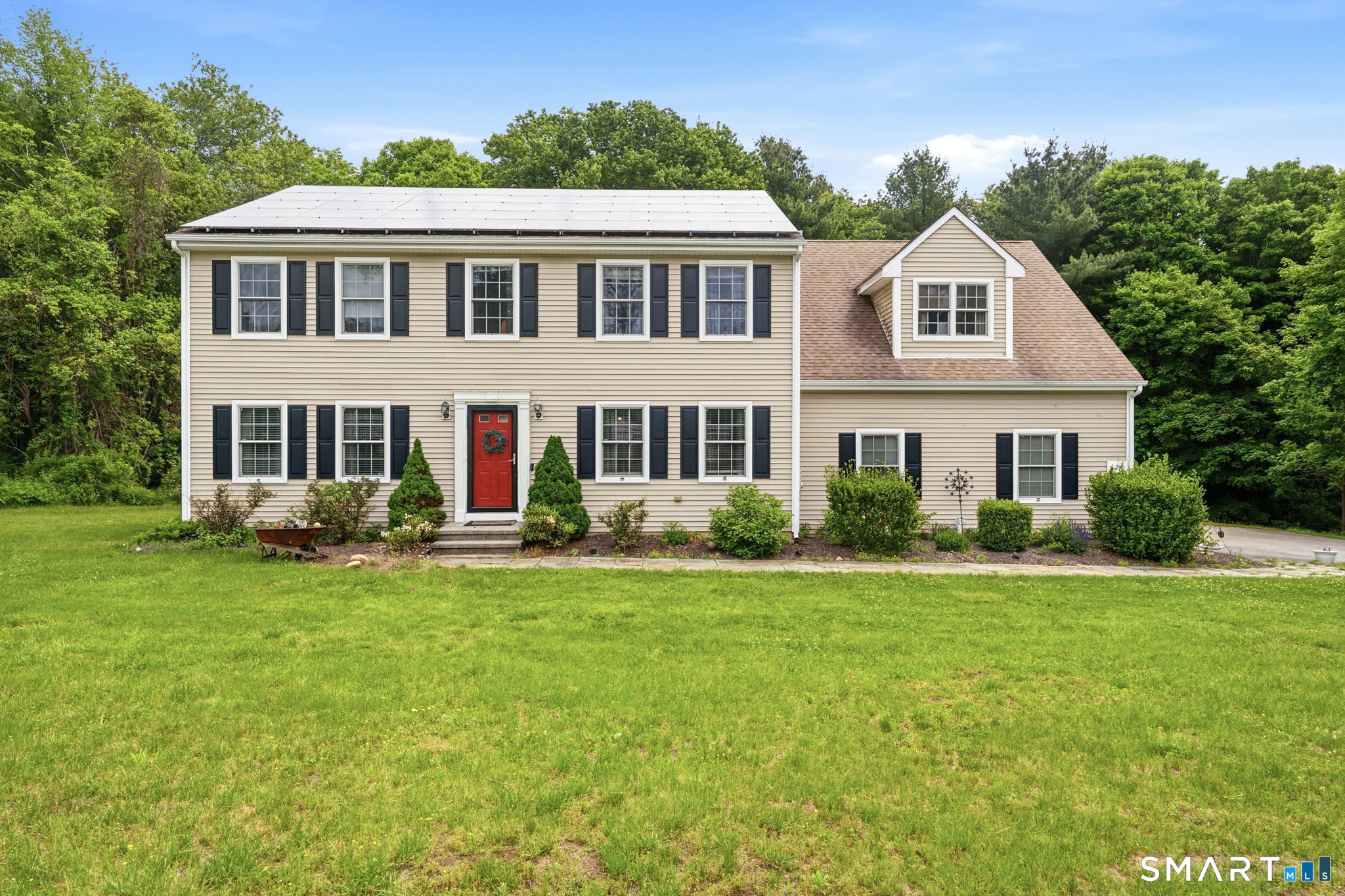 624 Hartford Road Salem, CT 06420 - Photo 2 of 37