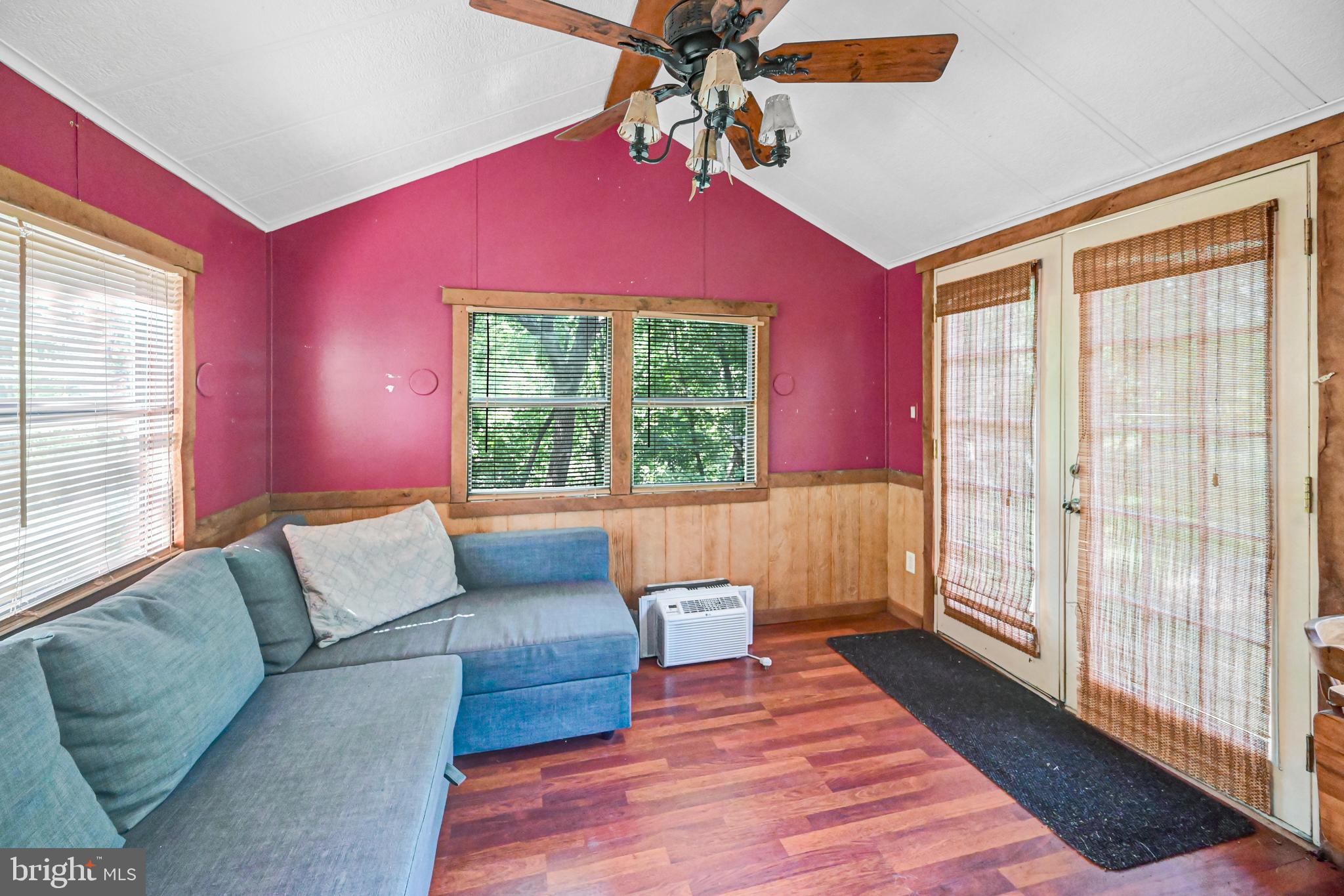 30 Mt Carmel Road Orrtanna, PA 17353 - Photo 8 of 44