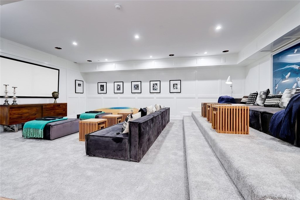 1751 8th Street Manhattan Beach, CA 90266 - Photo 24 of 43 a living room with furniture