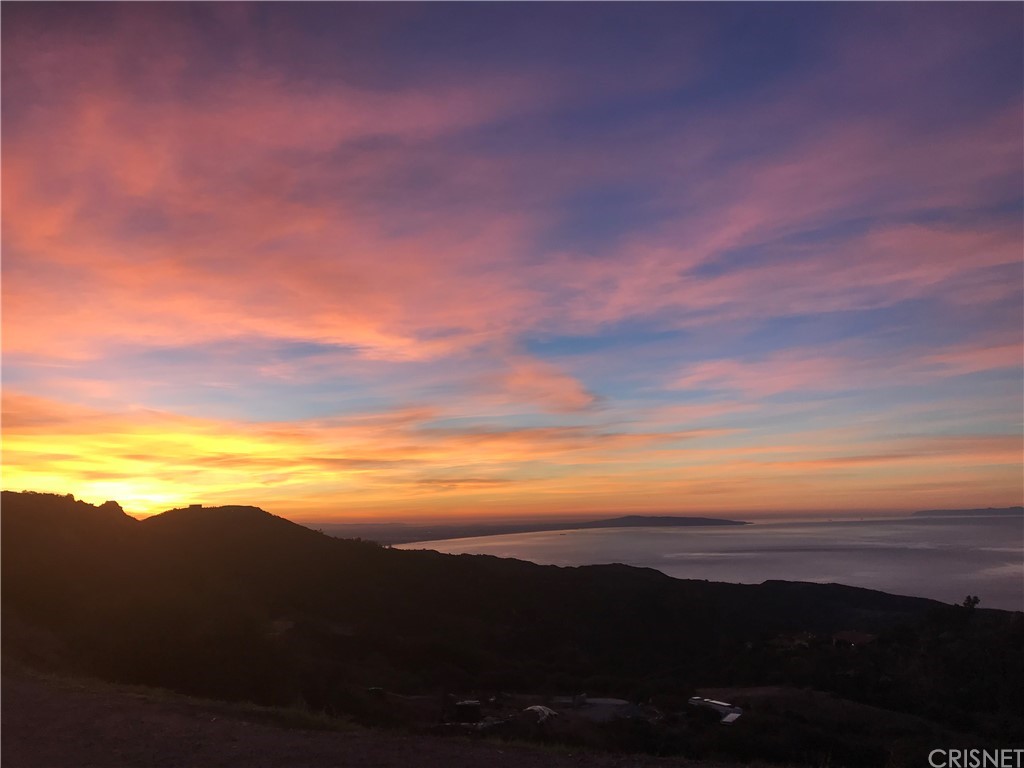 500 Sadie Road Topanga, CA 90290 - Photo 1 of 1 Gallery Image 1