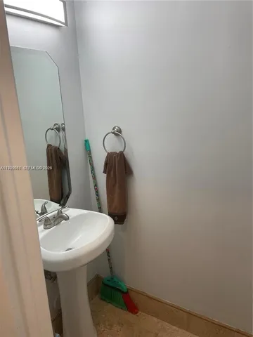 $885,000 | 1552 Northwest 135th Avenue, Pembroke Pines, FL 33028