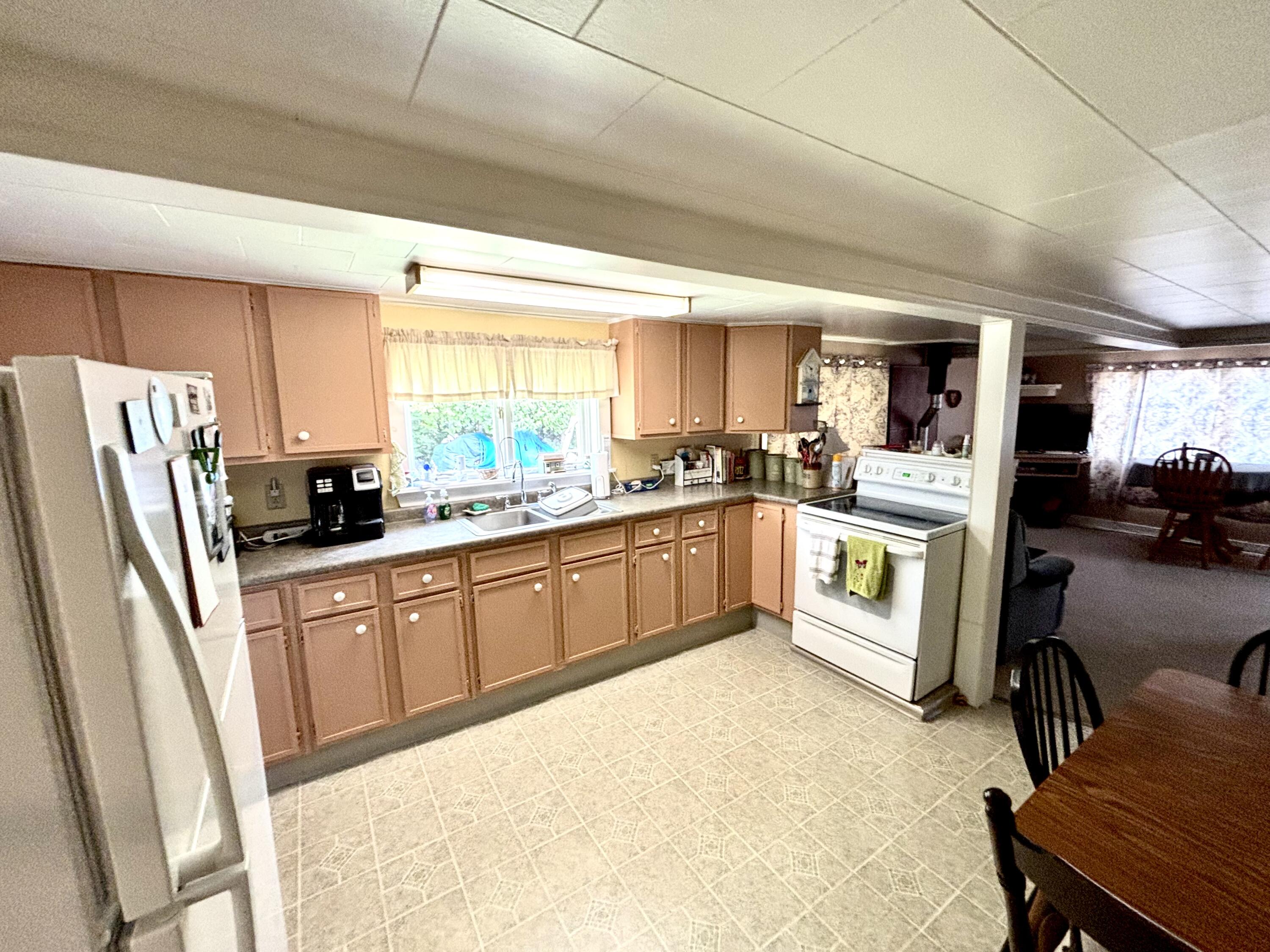 85 East Smith Pond Road Millinocket, ME 04462 - Photo 18 of 41 IMG_4019