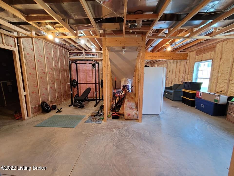 2438 Tom Harris Road Carrollton, KY 41008 - Photo 73 of 81 Tom Harris bsmt pic6