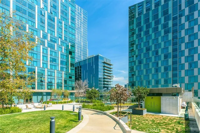 $3,500 | 889 Francisco Street, Unit 3702, Los Angeles, CA 90017