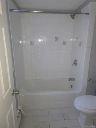 $2,750 | 48 Waverly Avenue, Patchogue, NY 11772