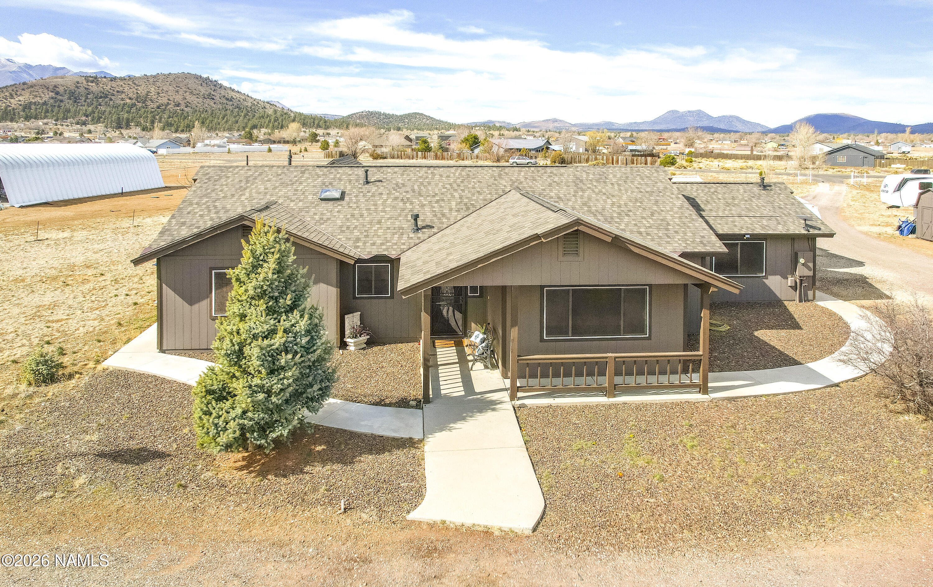7725 Alma Road Flagstaff, AZ 86004 - Photo 2 of 38 Don't Miss This Brand New Roof!