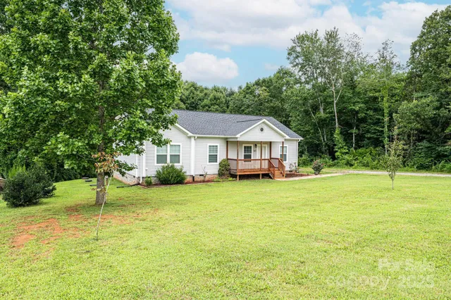 $275,000 | 163 Primrose Drive, Stony Point, NC 28678