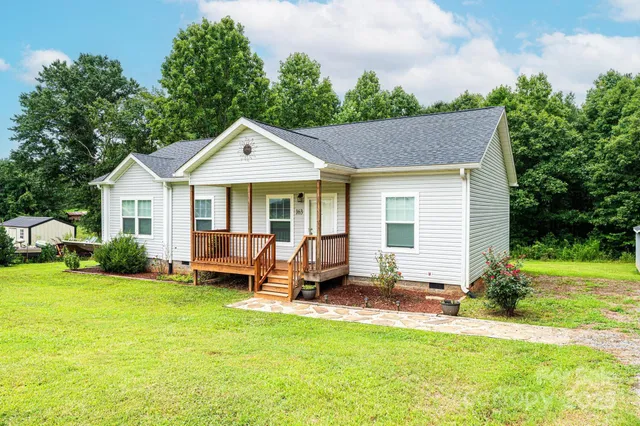 $275,000 | 163 Primrose Drive, Stony Point, NC 28678