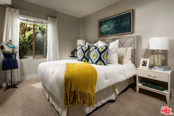 $5,395 | 1040 Glendon Avenue, Unit 3153, Los Angeles, CA 90024