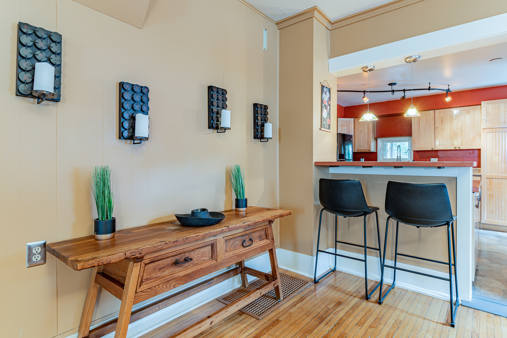 506 South Webber Street Urbana, IL 61801 - Photo 7 of 27 a view of a dining room with furniture and a chandelier