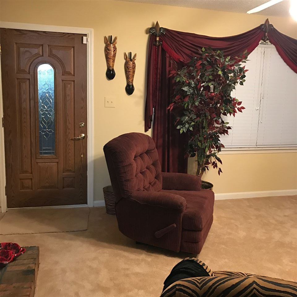 559 Clayton Road Durham, NC 27703 - Photo 4 of 15 Photo 4