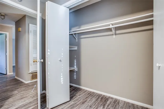 $1,395 | 607 Thrush Avenue, Unit B, Austin, TX 78753