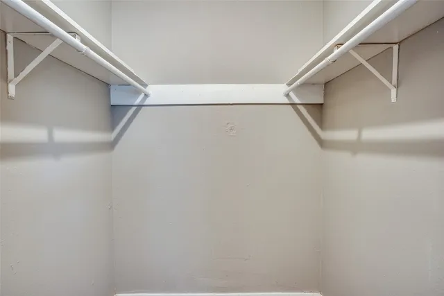 $1,395 | 607 Thrush Avenue, Unit B, Austin, TX 78753