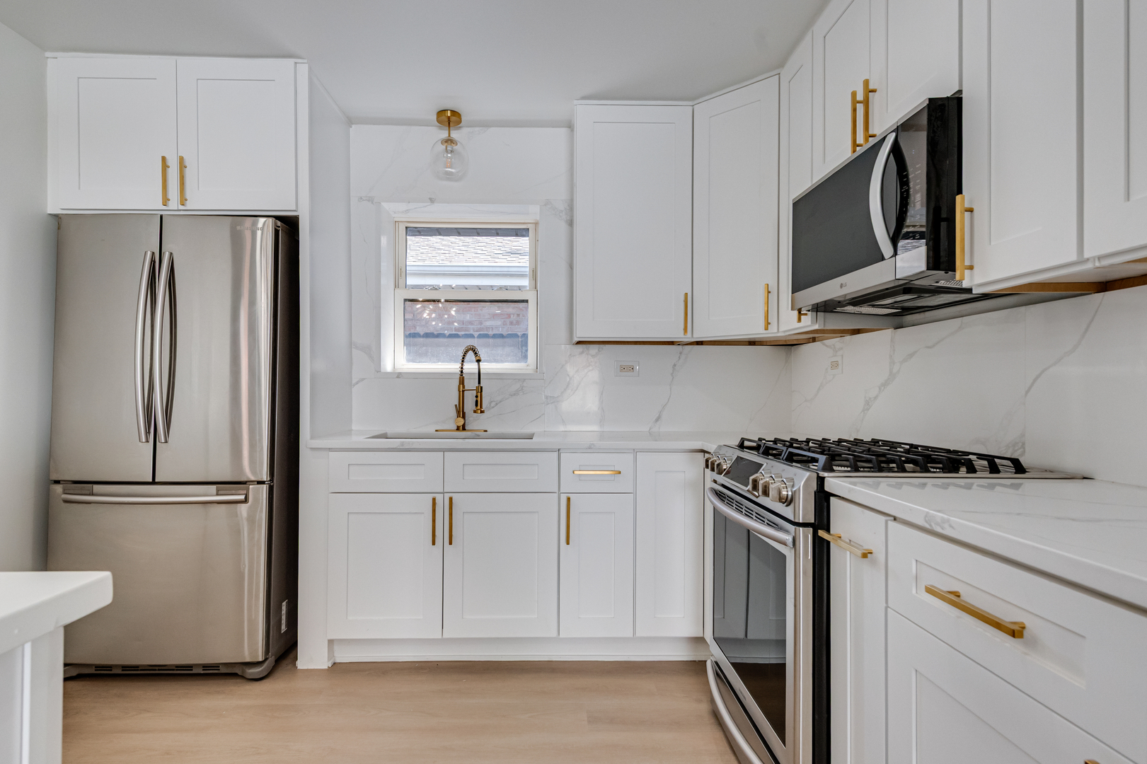7715 South Kilpatrick Avenue Chicago, IL 60652 - Photo 6 of 24 Gallery Image 6