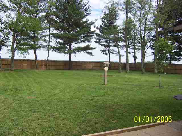 6629 Riverview Road Thomson, IL 61285 - Photo 8 of 9 a view of a park