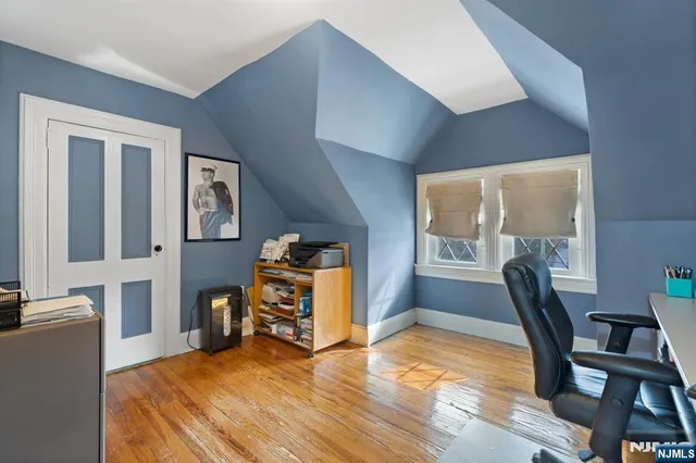 $789,900 | 258 Clinton Place, Hackensack, NJ 07601