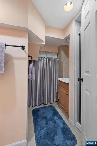 $789,900 | 258 Clinton Place, Hackensack, NJ 07601