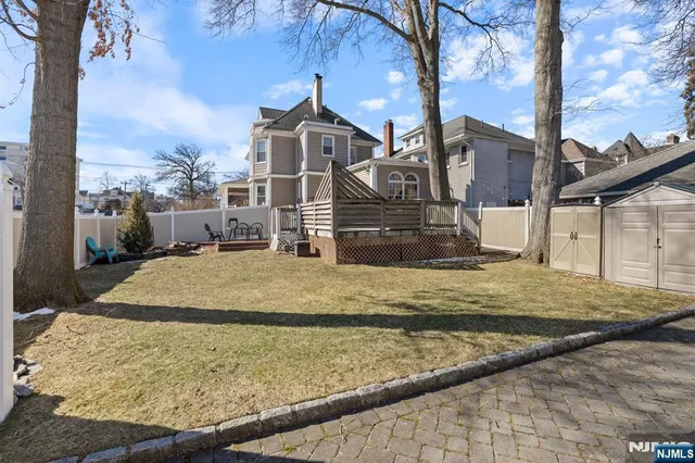 $789,900 | 258 Clinton Place, Hackensack, NJ 07601