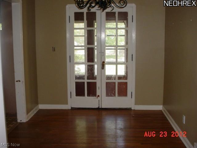 13503 Rockside Road Garfield Heights, OH 44125 - Photo 3 of 8