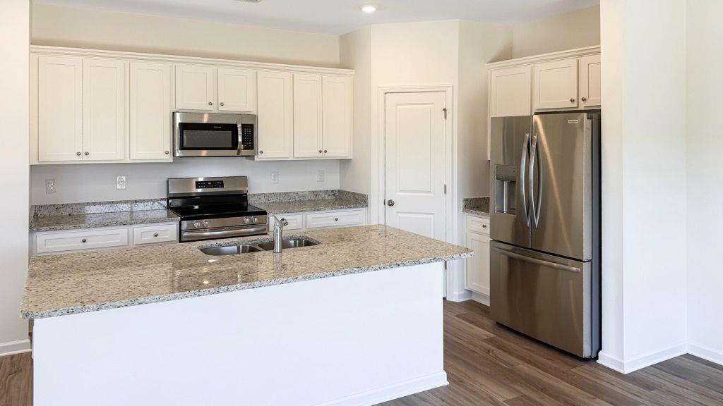 130 Red Maple Way Adairsville, GA 30103 - Photo 3 of 18