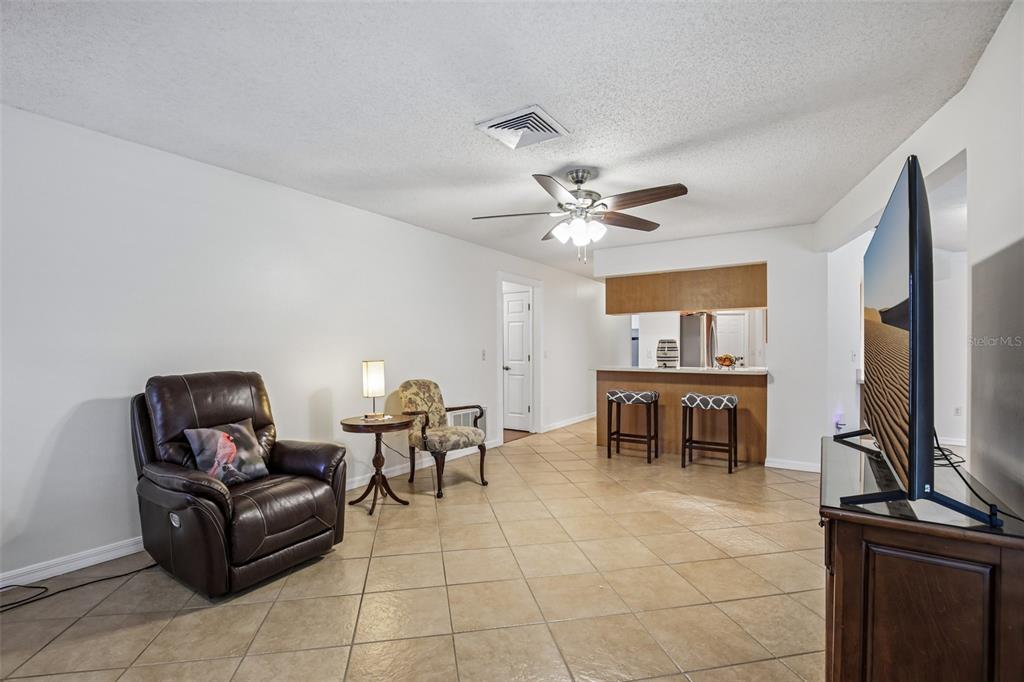 4541 Charing Cross Road Sarasota, FL 34241 - Photo 11 of 40 Gallery Image 11