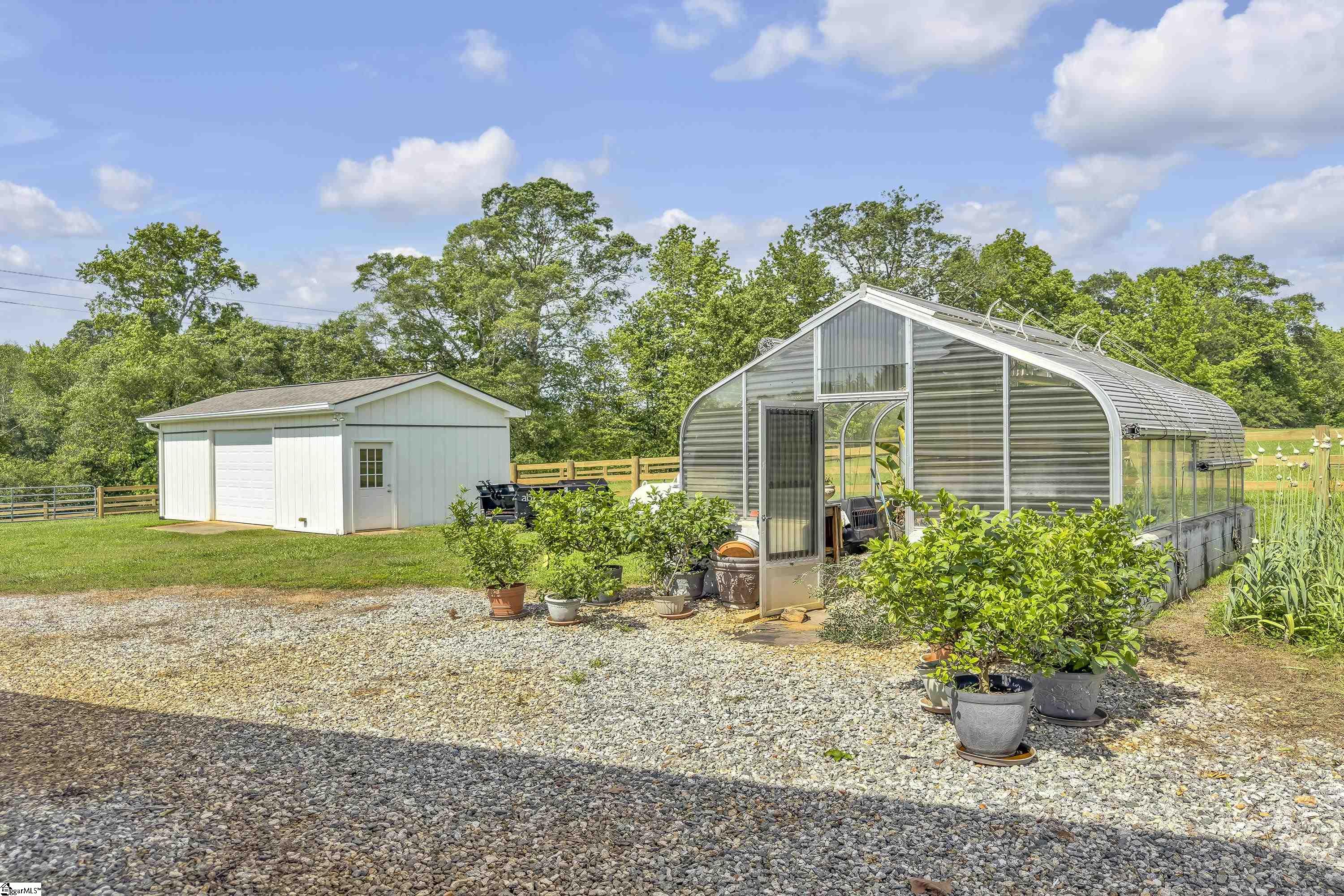 14 Andelusian Court Pelzer, SC 29669 - Photo 8 of 50