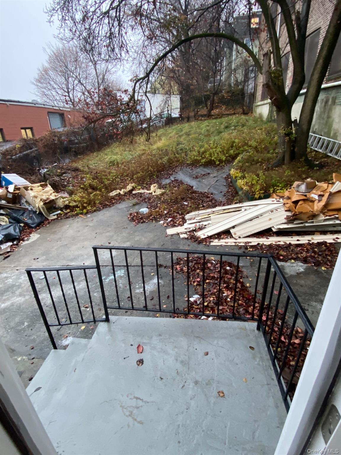 Undisclosed Address Mount Vernon, NY 10553 - Photo 18 of 20 a view of a roof deck