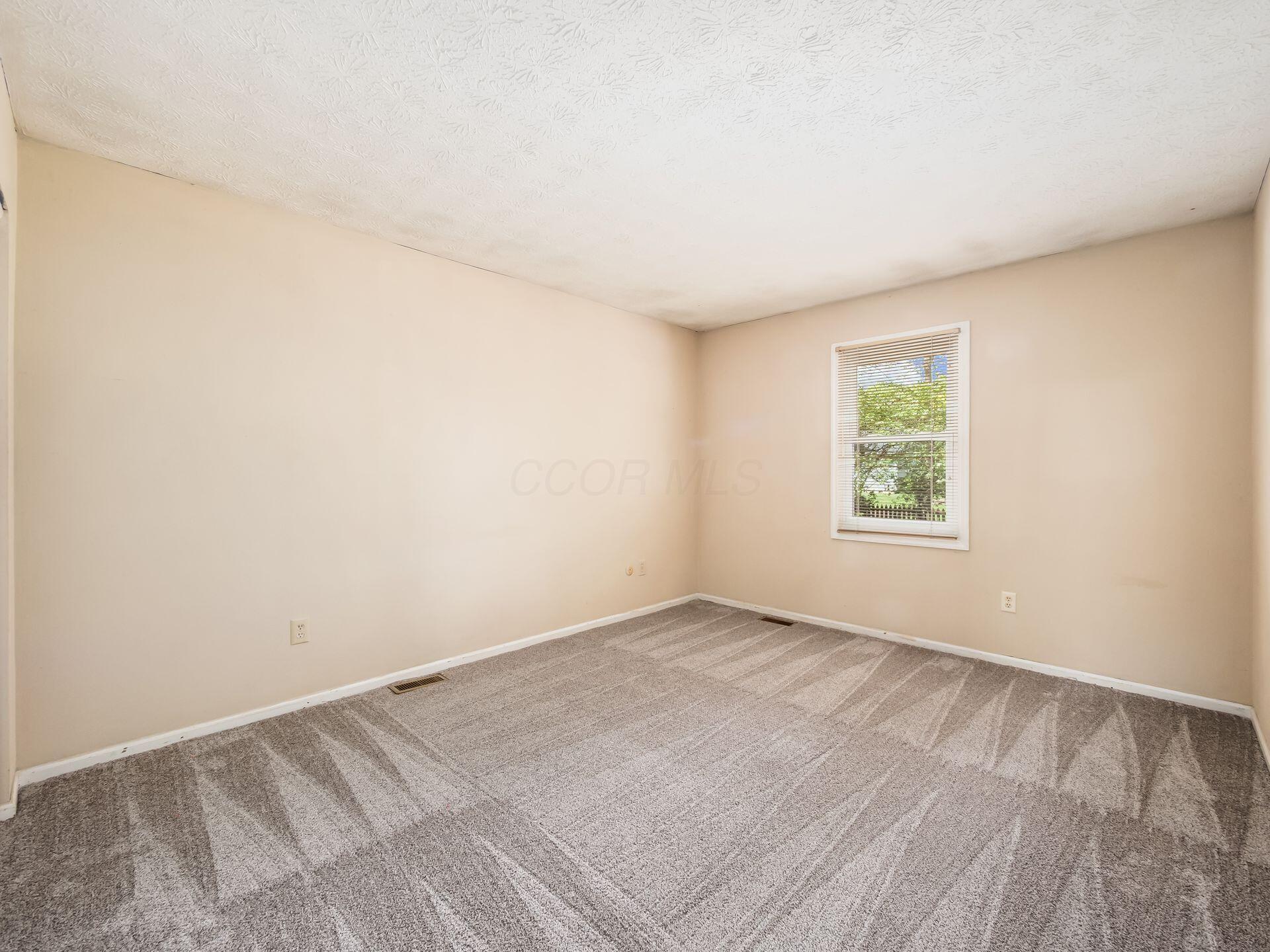 5314 Roscommon Road Dublin, OH 43017 - Photo 28 of 42