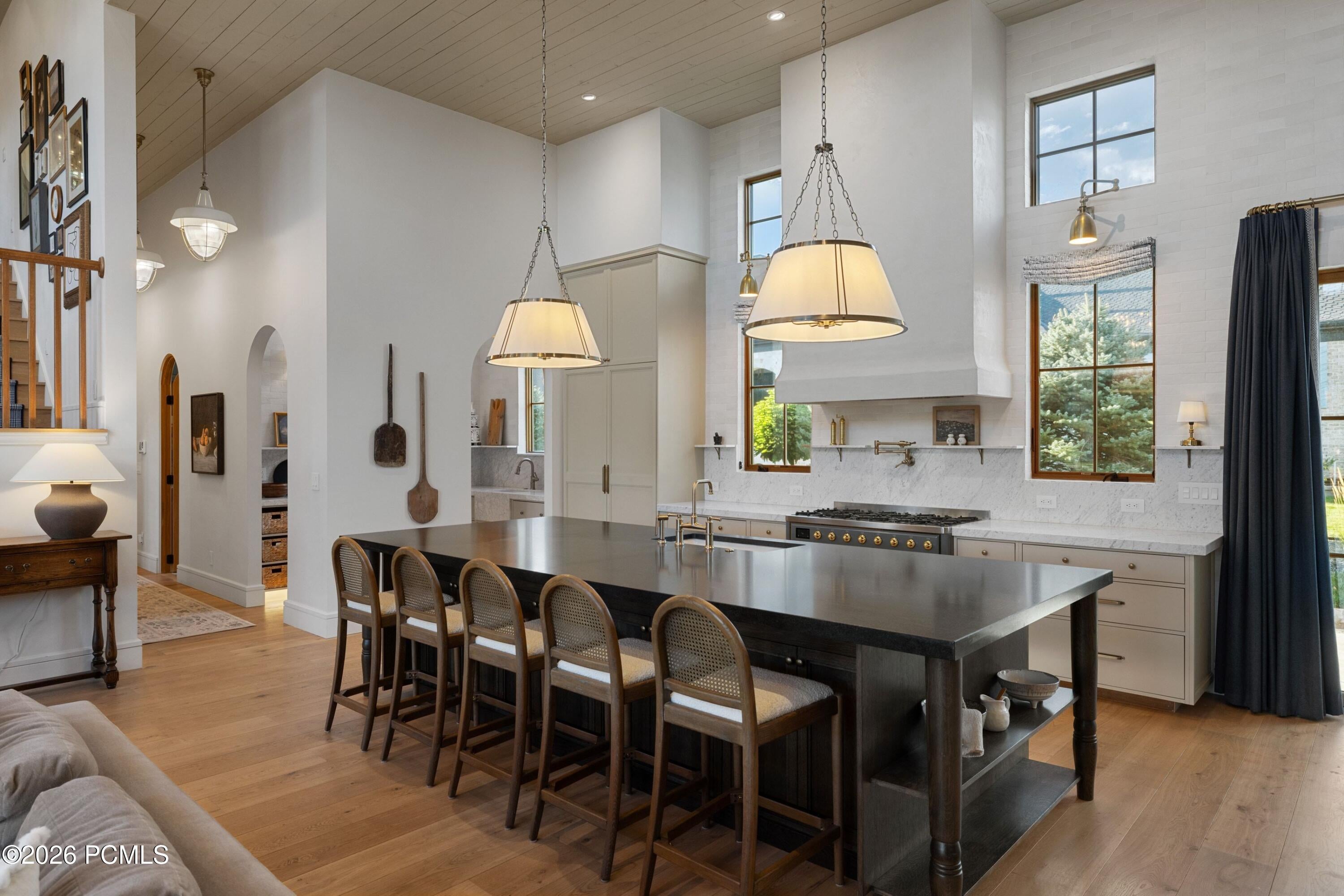 558 West Rheinfalls Circle Midway, UT 84049 - Photo 11 of 61 Gallery Image 11